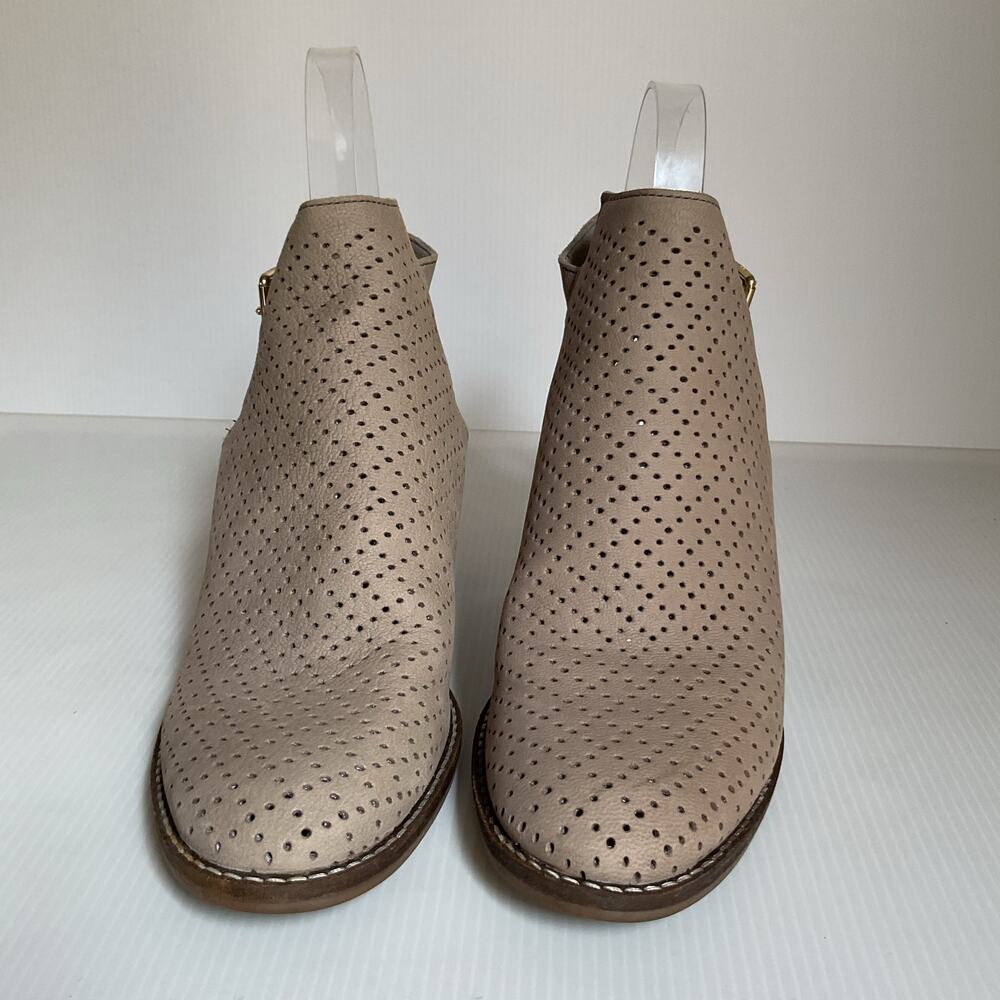 Cole Haan Gray Perforated Peep Toe Booties Heels Women 7.5B Cutout - Picture 3 of 11
